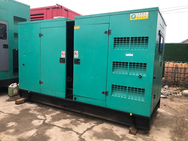 江北怎样合理控制磷酸铁锂蓄电池的充放电倍率以延长其使用寿命？