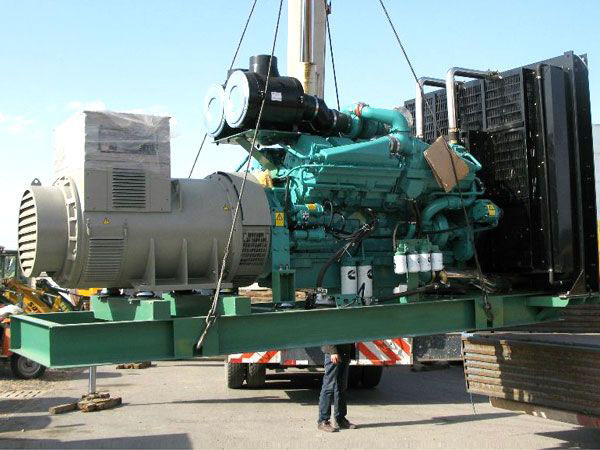 江北冬季柴油发电机启动前，如何检查燃油标号是否适配？